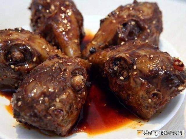 吃麻辣兔头最过瘾的长视频,麻辣兔背绝密配方