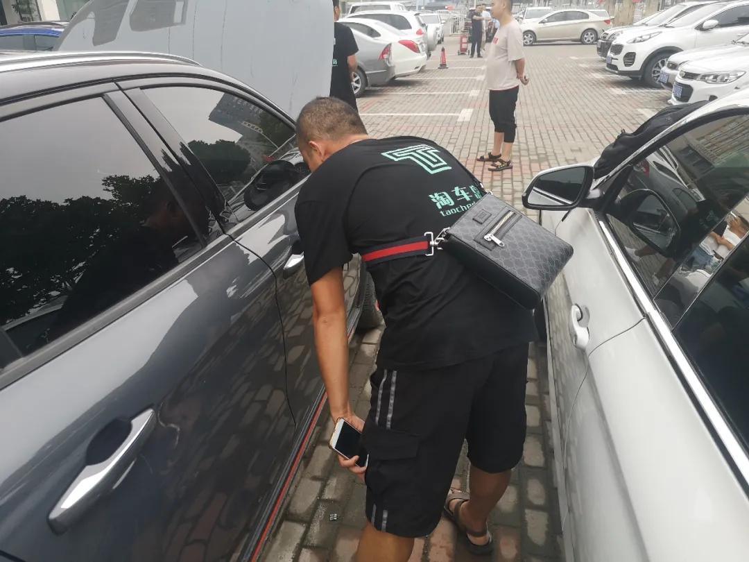 二手吉利缤越和昂克赛拉哪个好,吉利缤越和领克02怎么选