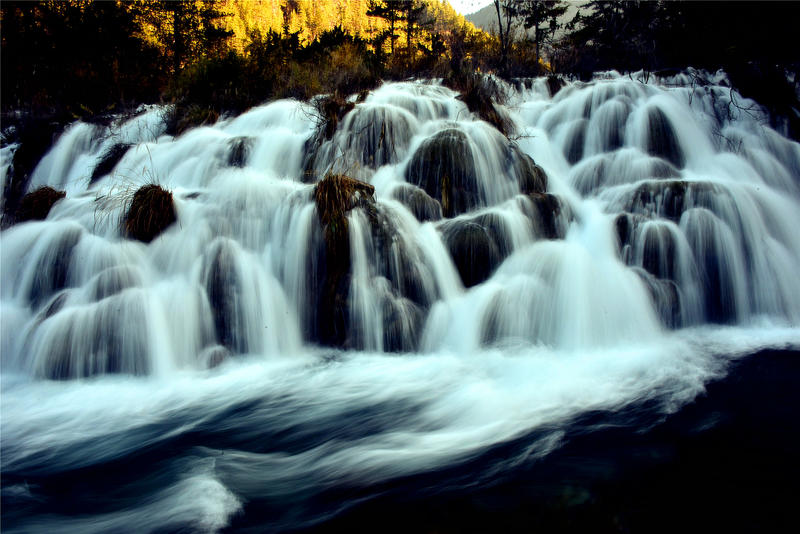 置身于童话中的九寨沟,畅游人间仙境黄龙九寨沟七日游