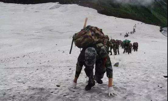 100张中国海防巡逻图,看哭了盘点中国军人的戳泪瞬间