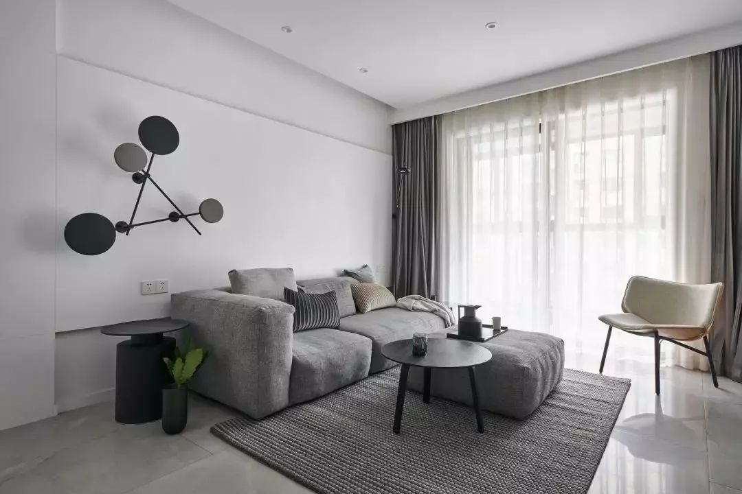 客厅大面积地砖深灰色铺贴效果图,客厅地砖简约铺贴图