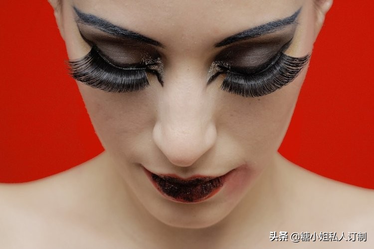 接睫毛会让本身睫毛变翘吗,新手接睫毛老是翘根和乱怎么办