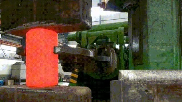 钛合金是用什么材料做的,钛合金是什么材料属于硬质合金