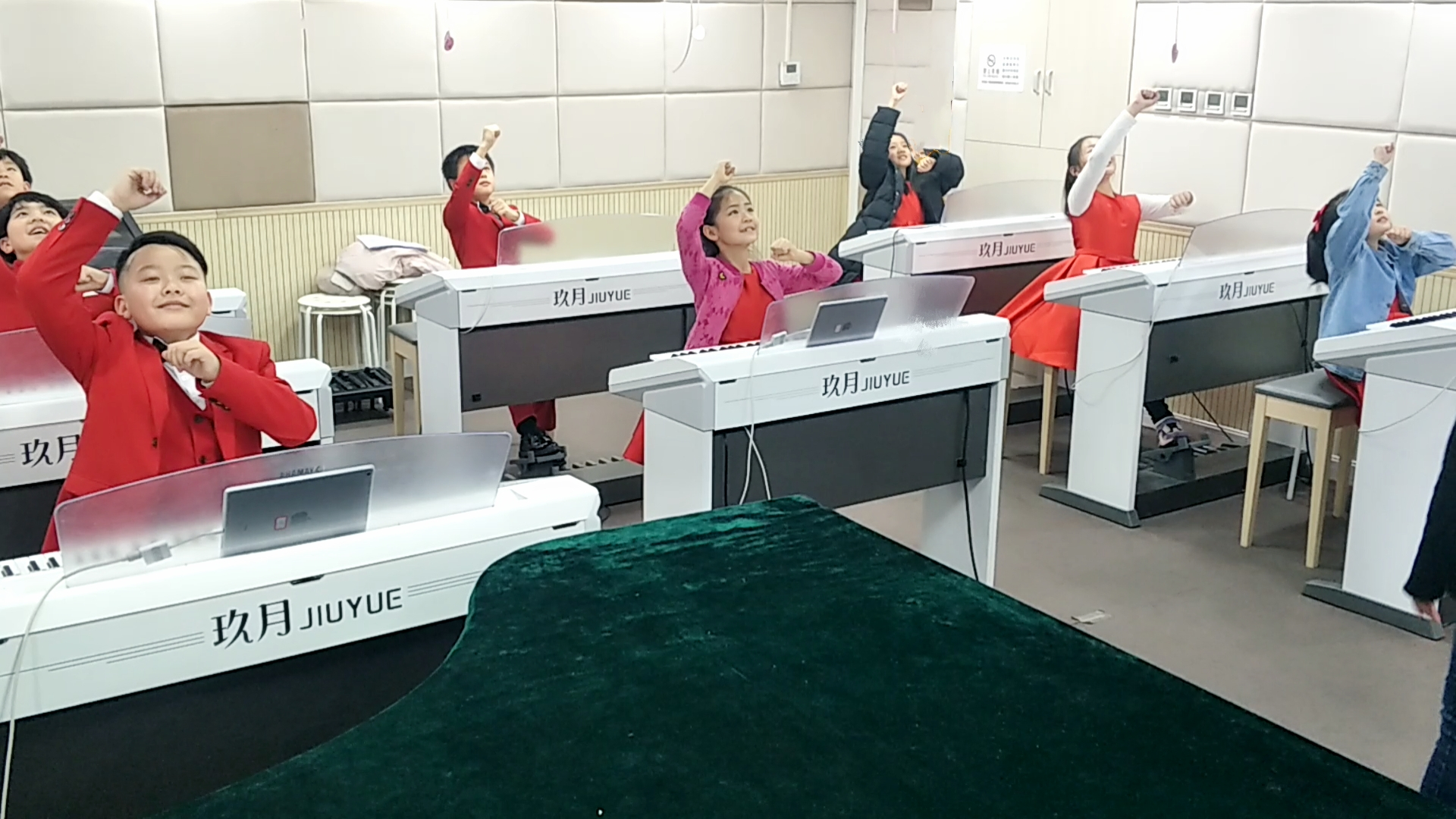 双排键演奏教学,成都双排键弹奏