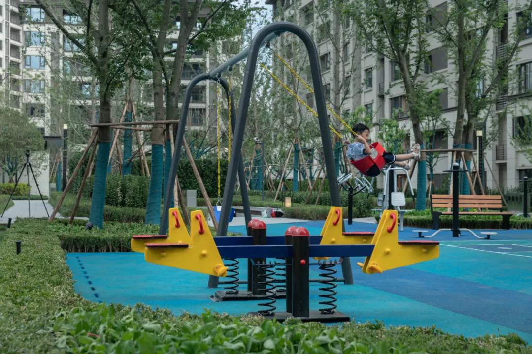 万科金开悦府,万科金开悦府高压线