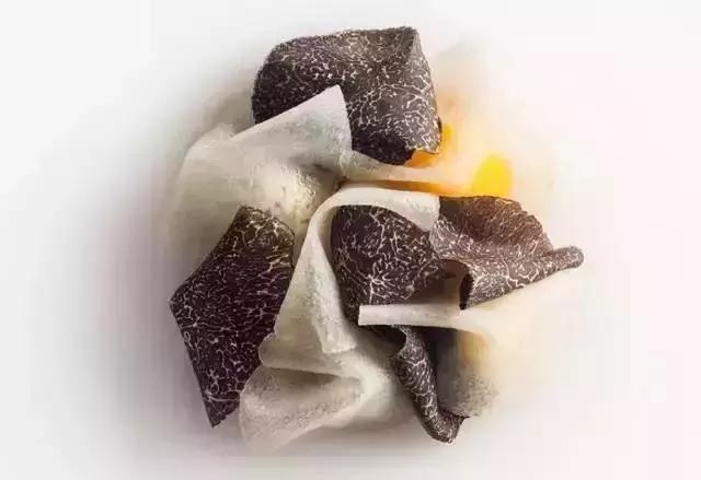 米其林摆盘最豪华的菜,米其林厨师摆盘小技巧