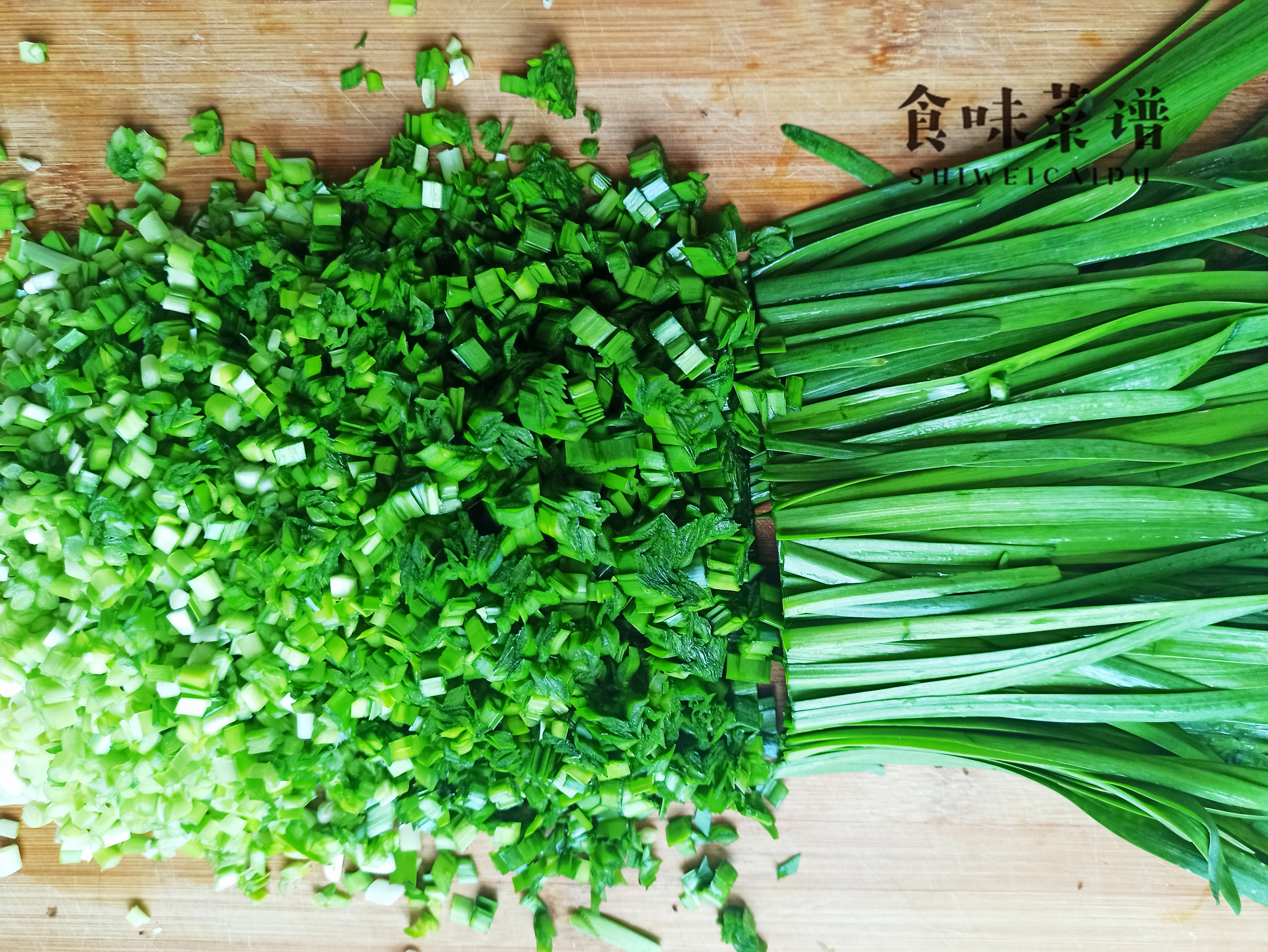 香菇鸡蛋素三鲜饺子是指哪三鲜,地三鲜水三鲜素三鲜指的是什么