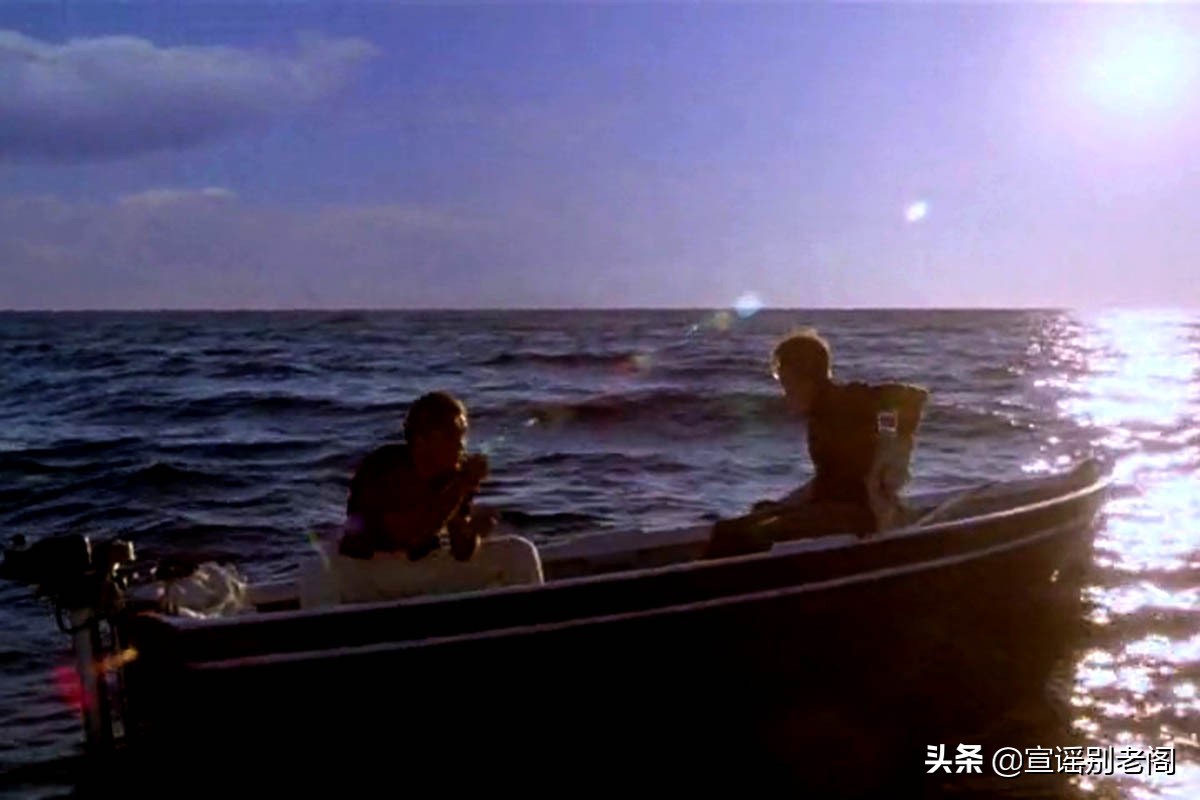 夏日七夕，看王菲+郑秀文+小李子...海滩电影的浪漫小确幸