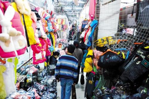 广州十三行批发市场男装,广州十三行潮牌男装批发市场在哪