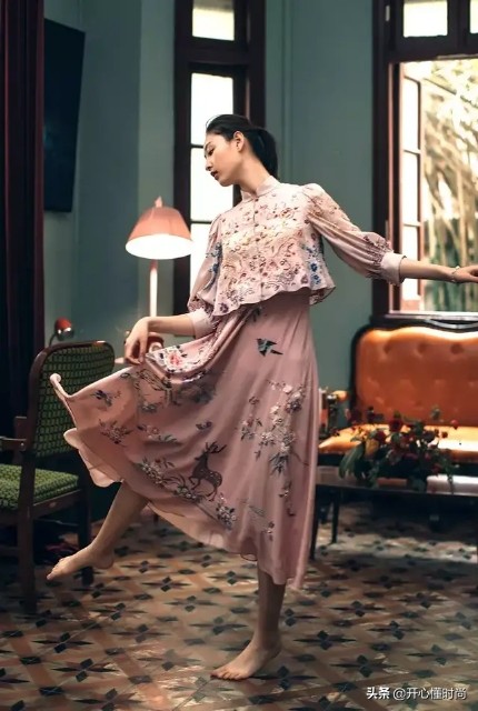 香奈儿中国代言人桂纶镁,香奈儿中国女星谁穿过