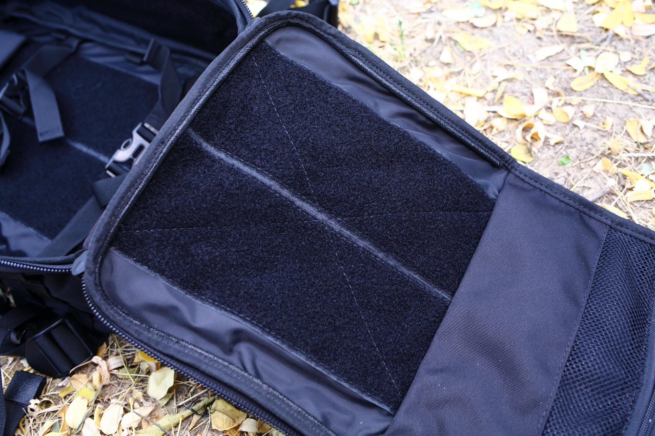 包行天下NITECOREBP25大容量双肩包