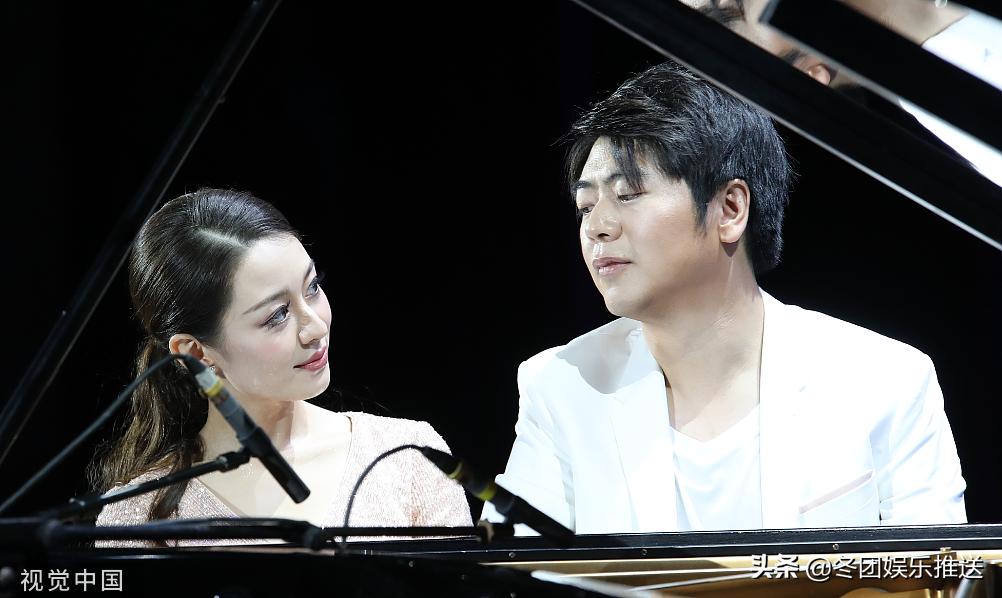 郎朗受访称不敢再让老婆拿行李 (郎朗自曝娇妻溺爱自己)