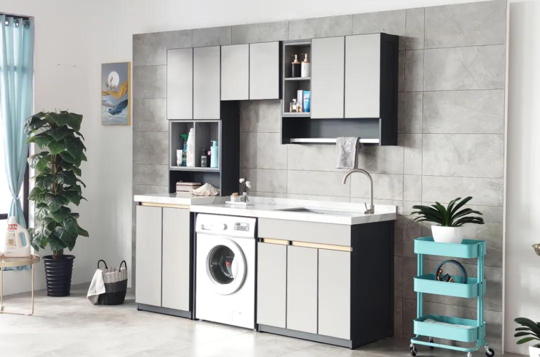 想在阳台上装个插座怎么办,阳台上想安装个洗衣柜