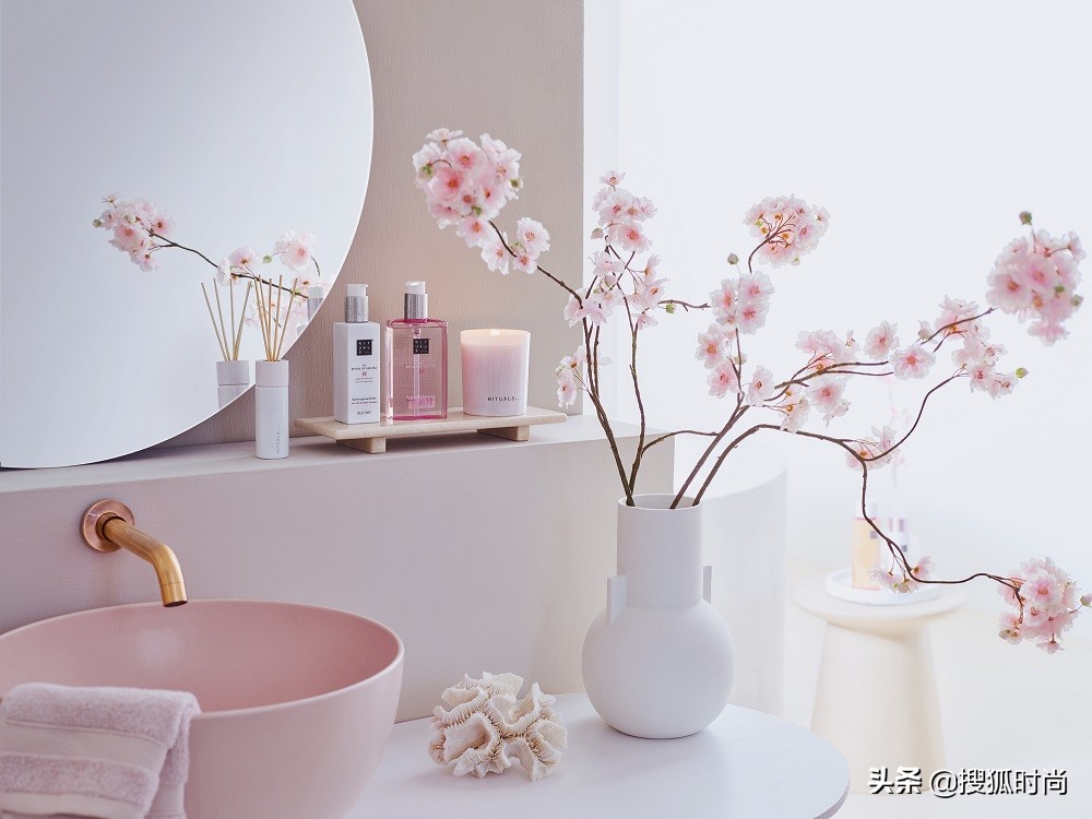 又美又甜的东西,樱花粉色系的美妆单品