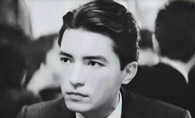 亚洲第一帅哥尊龙,亚洲第一美男子尊龙视频