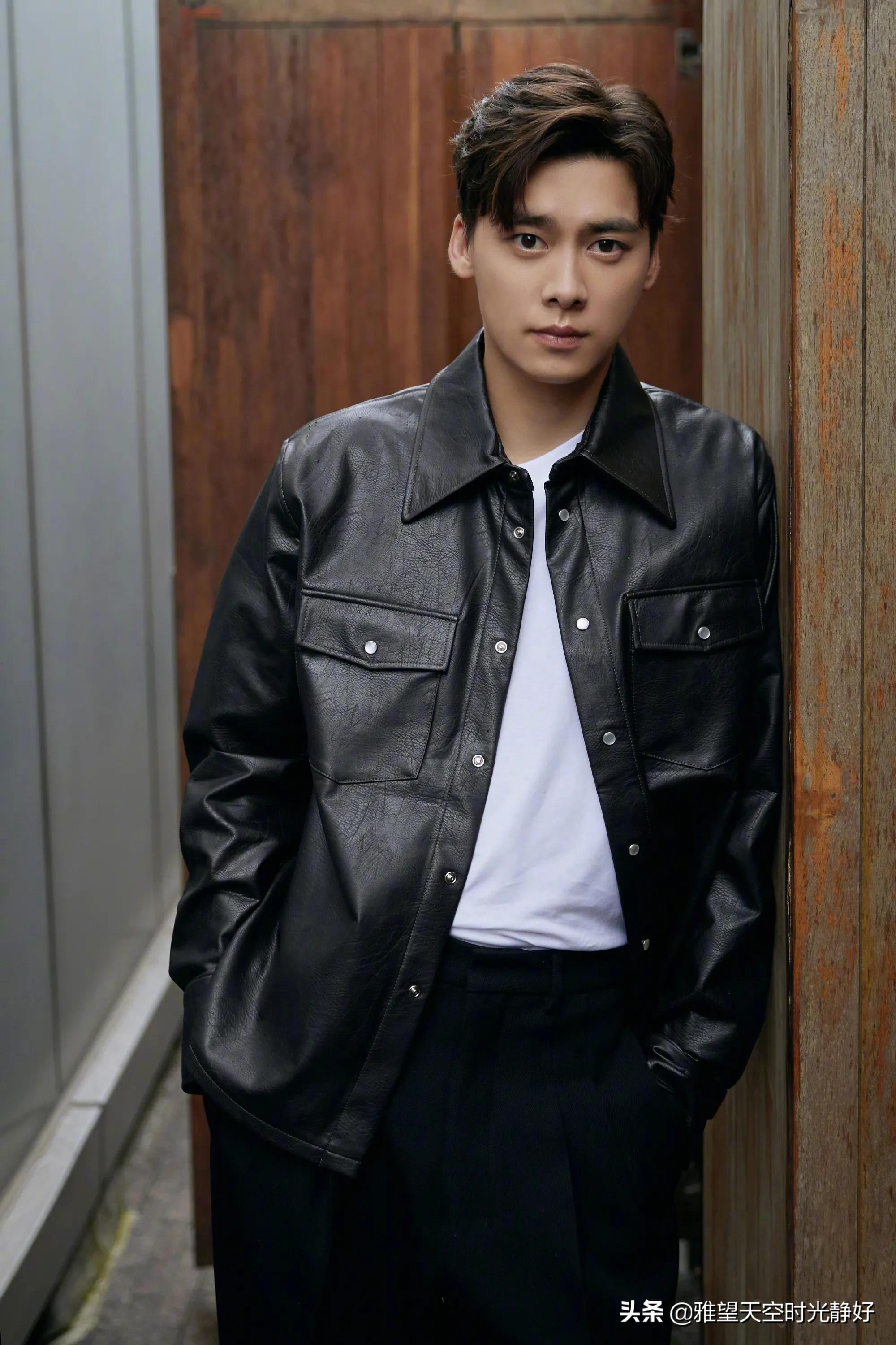 秋冬男星皮衣穿搭,男明星皮衣外套搭配