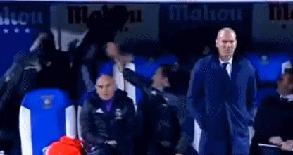 j罗当年为什么离开皇马了,j罗为什么会在皇马迷失