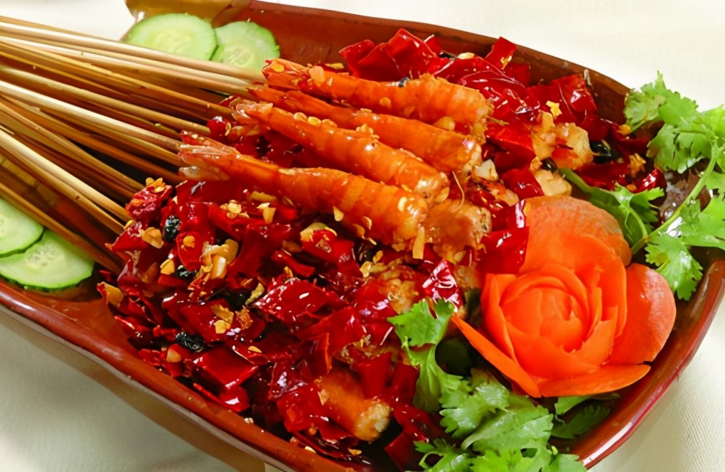 咽炎最简单的自愈方法嗓子痒干咳,咽炎怎么治疗喉咙感觉很干