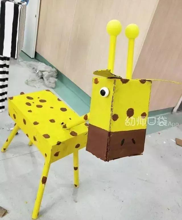 酒瓶纸盒利用,废纸罐头盒和空瓶子怎么变废为宝