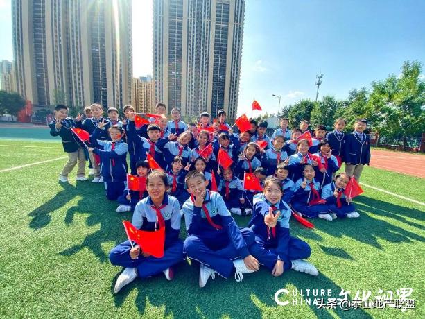 前女足主教练恒大领队,前国家女子足球队队长