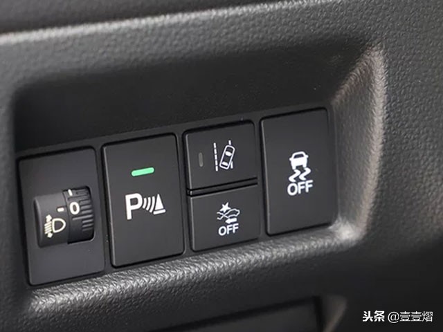 雅阁凌派和思域哪个比较好一点,雅阁对比凌派