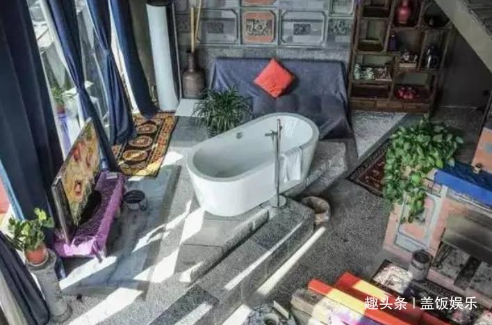 杨丽萍豪华酒店解封变艺术馆，100元一位云南咖啡，却获网友支持