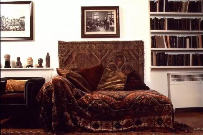 关于弗洛伊德精神分析疗法的分享,弗洛伊德精神病的自我疗法