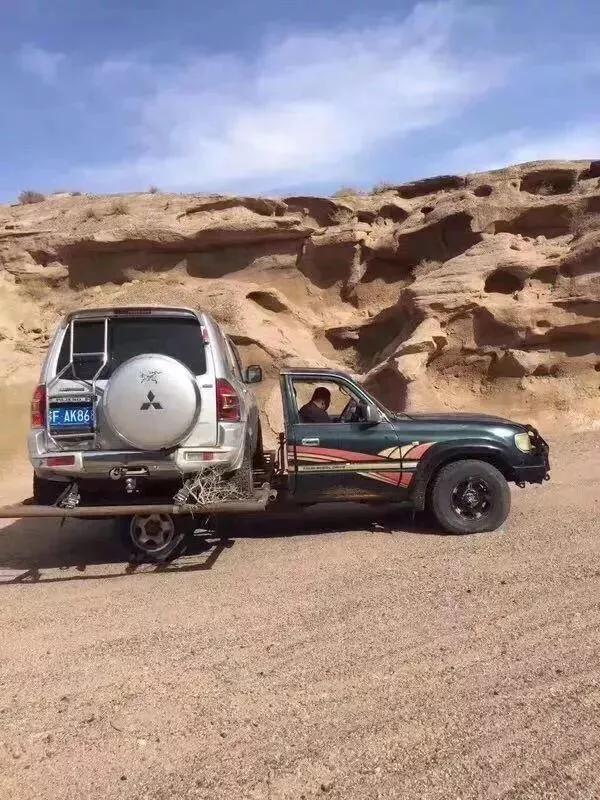 2024款玫瑰丰田陆地巡洋舰测评,丰田陆地巡洋舰4700驾驶感受