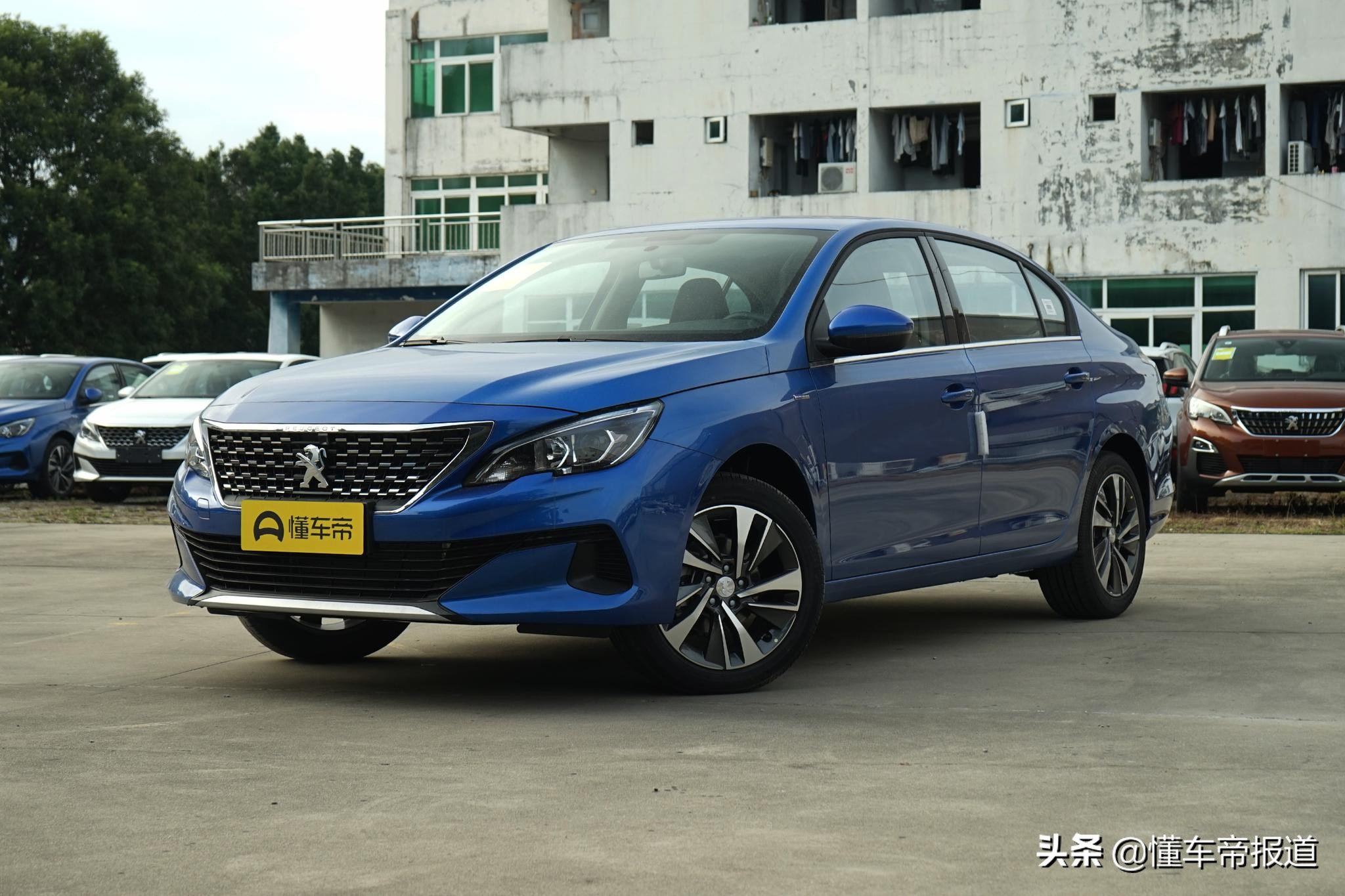 新款思域有问题吗,标致308最新款对比高尔夫的尺寸