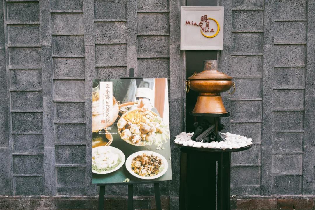 想泡温泉去哪个城市,想泡温泉不妨到成都这里来