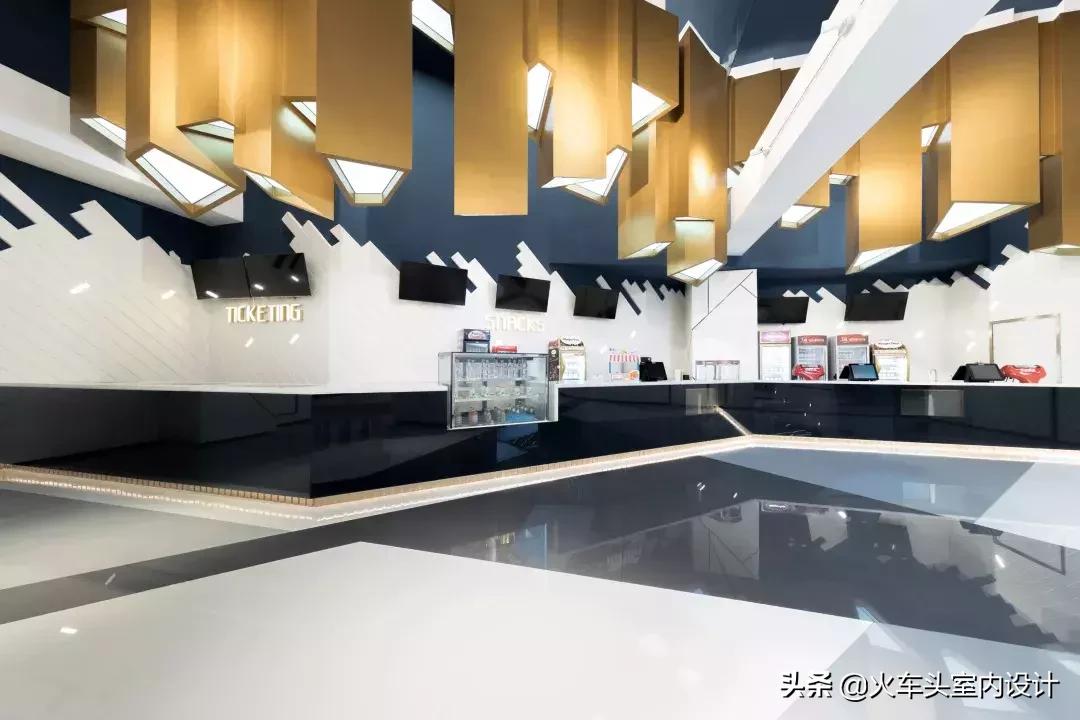 上海梅龙镇UA影院教你如何用灯光修饰极简设计