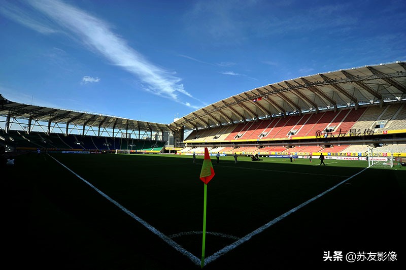 湖北武汉体育场,武汉体育中心馆