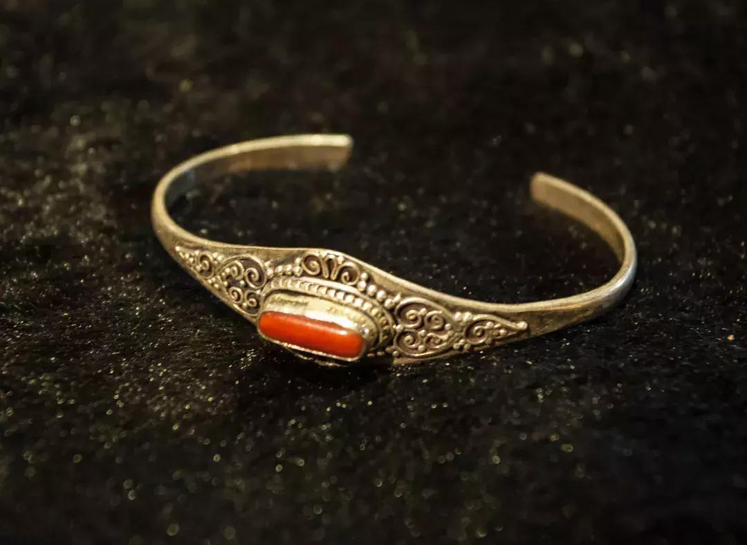 秘银是什么金属真实存在,合金和藏银