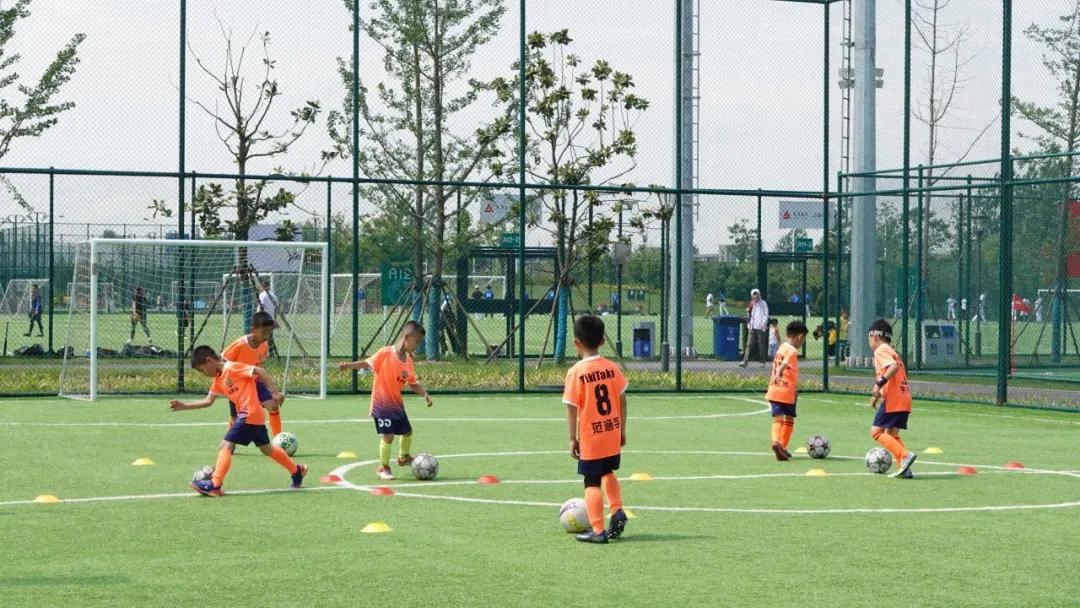 上海青少年足球俱乐部联赛赛程,2021上海青少年足球邀请赛