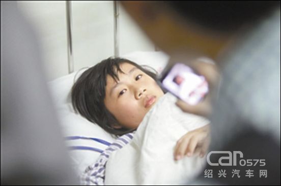 奇迹少女摘除心脏竟挺过118天,奇迹少女被剪刀刺穿