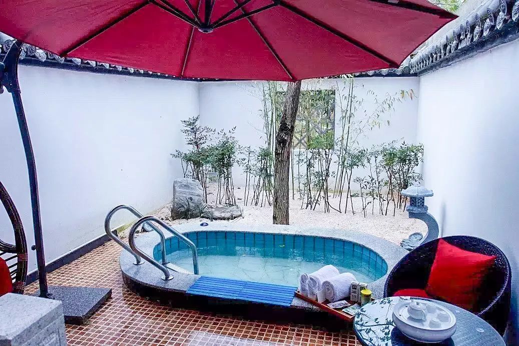 郑州周边这9个特色温泉，够“约泡”一整个冬天，你想去哪个？