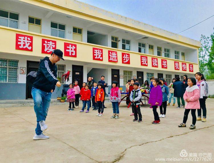 2019年“六一”节，洛阳巴图老师百幅儿童摄影图片