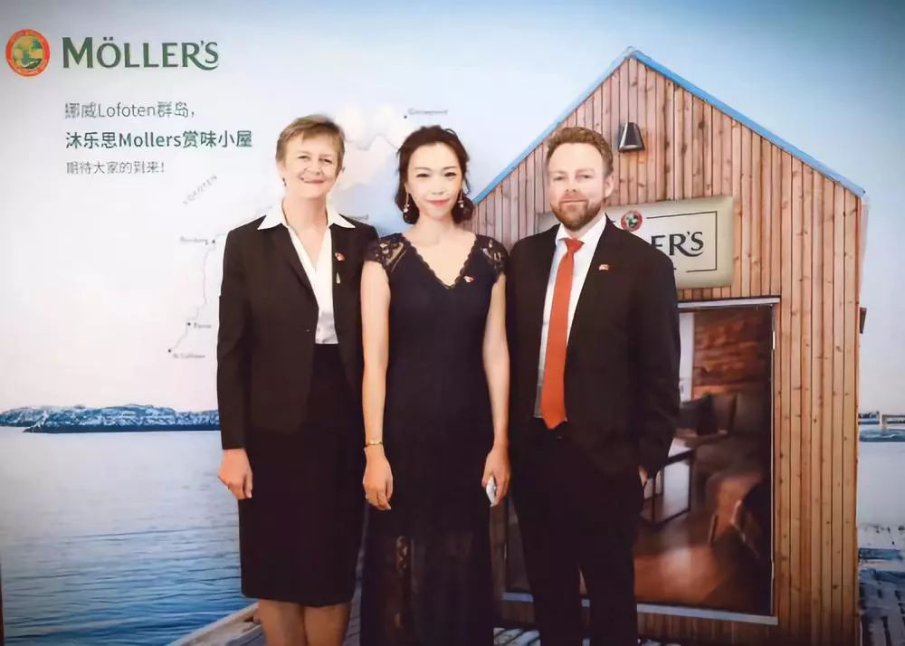 姣嶅┐椋為工濂剁矇,姣嶅┐濂剁矇钂欑墰