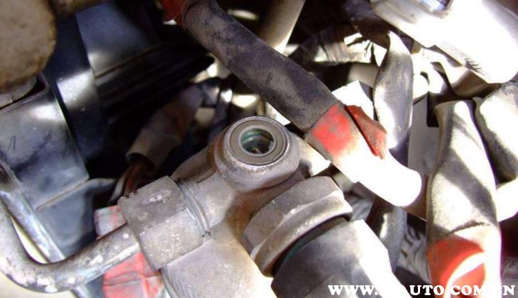 汽车空调制冷剂回收加注系统,汽车空调制冷剂的正确加注方法