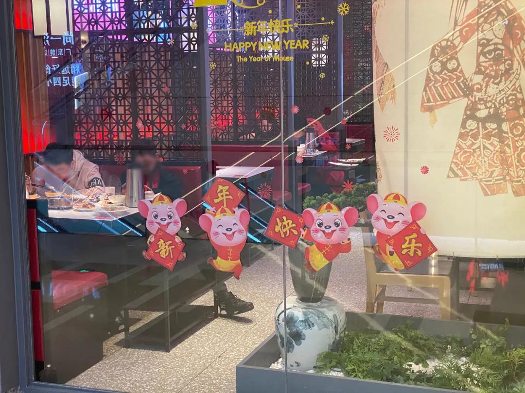 恢复堂食第一顿饭视频,恢复堂食第一天的感觉