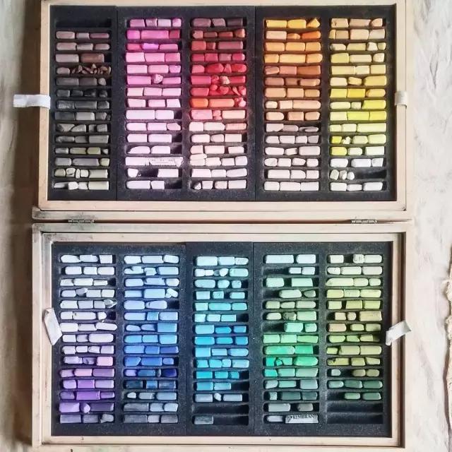 色粉笔技法,色粉笔怎么调各种颜色