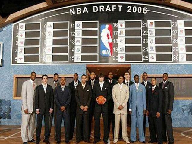 黄曼巴罗伊最强nba怎么转身,黄曼巴罗伊巅峰集锦