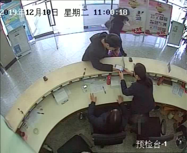 想办港澳通行证,想办港澳通行证和护照怎么办理