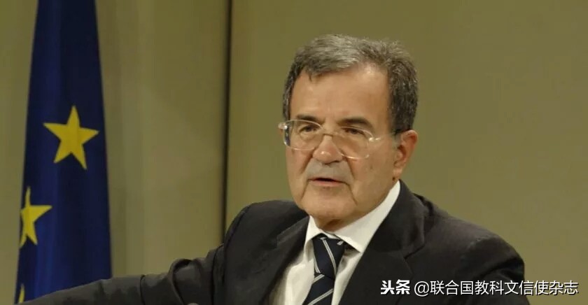 普罗迪谈改革开放趣事:*小平邓**想请马拉多纳来踢球