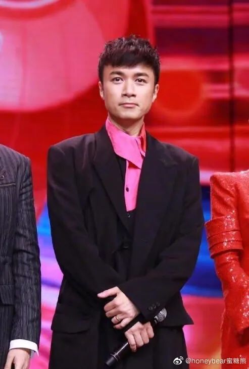 古巨基儿子正面照,47岁古巨基发孩子照片