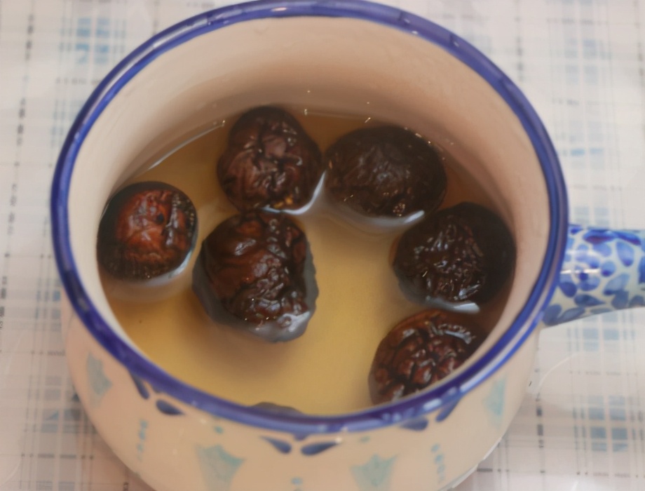 黄焖鸡怎么做又嫩又滑,黄焖鸡怎么烧得软烂入味