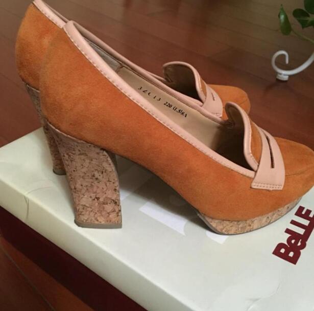 织物鞋面的鞋子和羊皮鞋子脏了之后可以用相同的清洗方法吗?