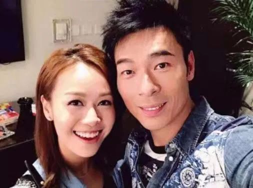 郭晶晶和婆婆朱玲玲罕见同框,香港港姐郭晶晶