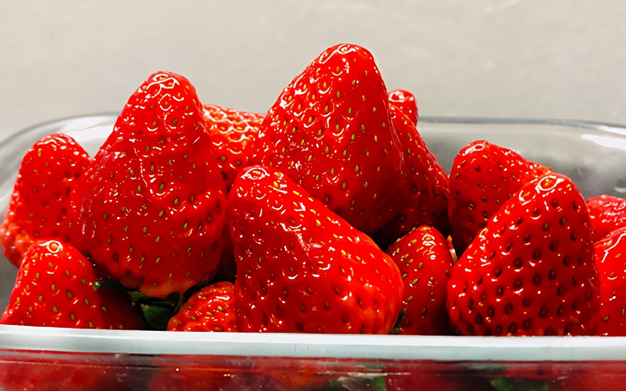 吃不完的草莓如何做罐头,吃不完的草莓如何做果酱