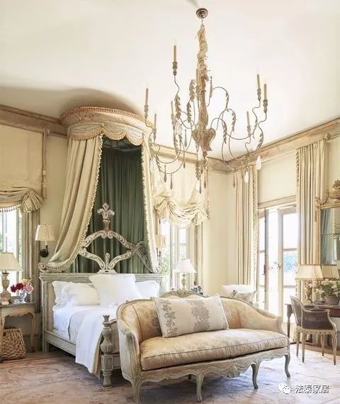 床幔一整套,床帘一体式布置